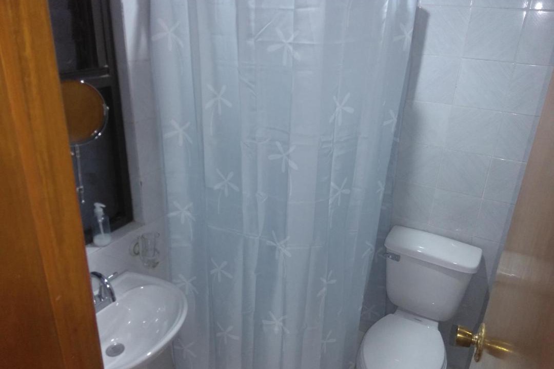 Photo of Bathroom in San Francisco Culhuacan