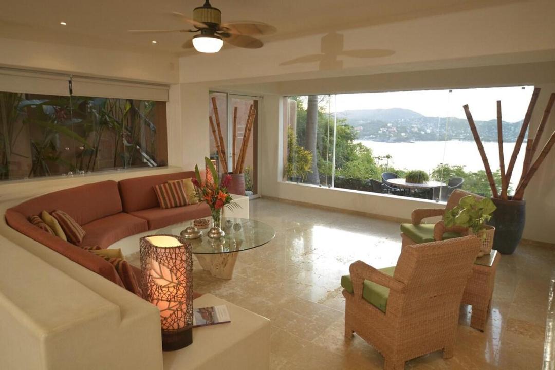 Photo of Livingroom in Playa Las Gatas
