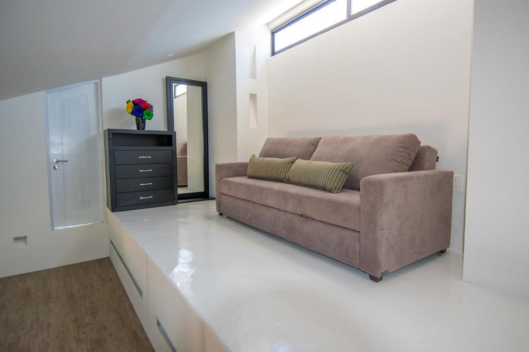 Photo of Livingroom in R