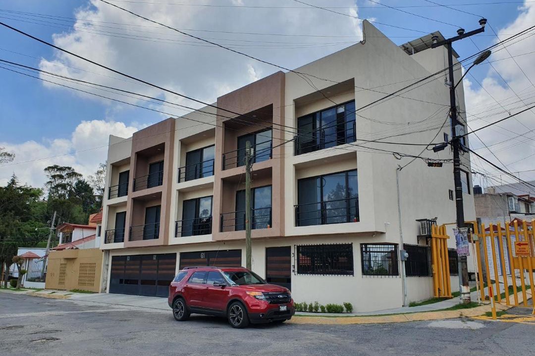 Photo of Buildings in Ciudad Lopez Mateos