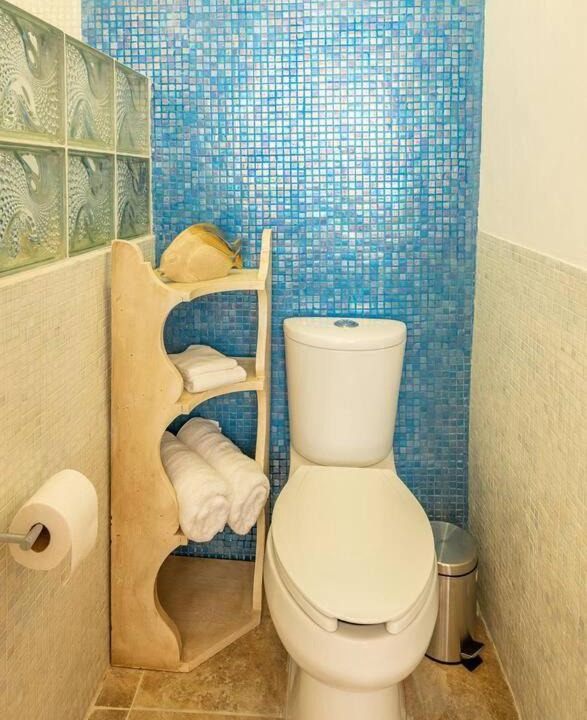 Photo of Bathroom in Del Carmen