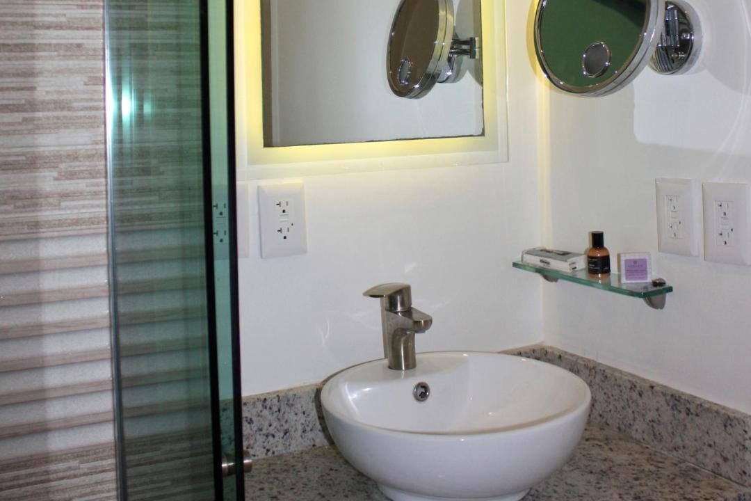 Photo of Bathroom in Zona Minerva