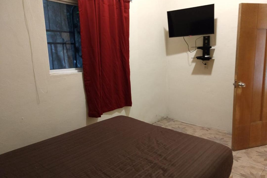 Photo of Bedroom in South Shore Hotel Area