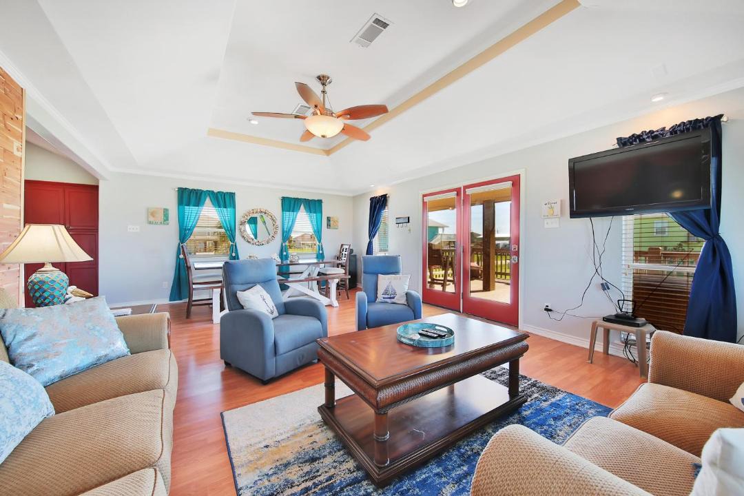 Photo of Livingroom in Crystal Beach
