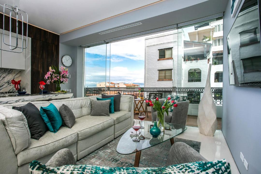 Photo of Livingroom in Romantic Zone
