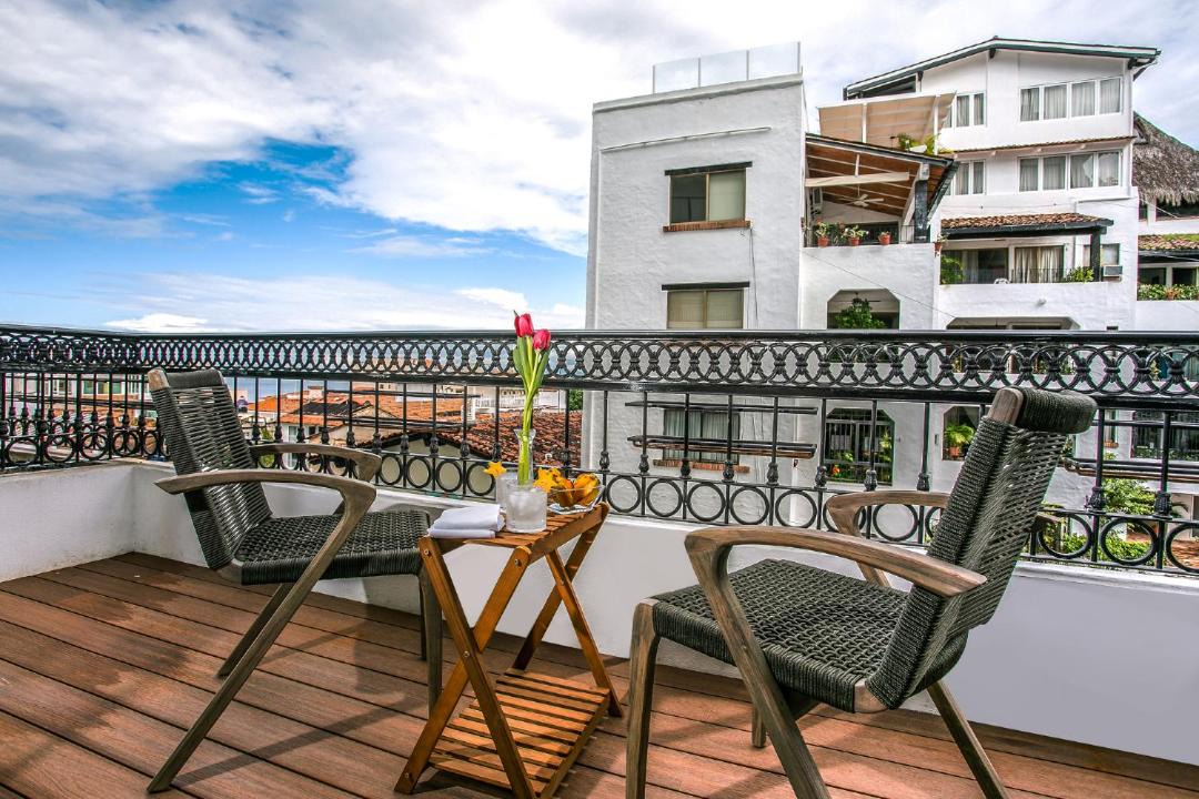 Photo of Patio Balcony in Romantic Zone