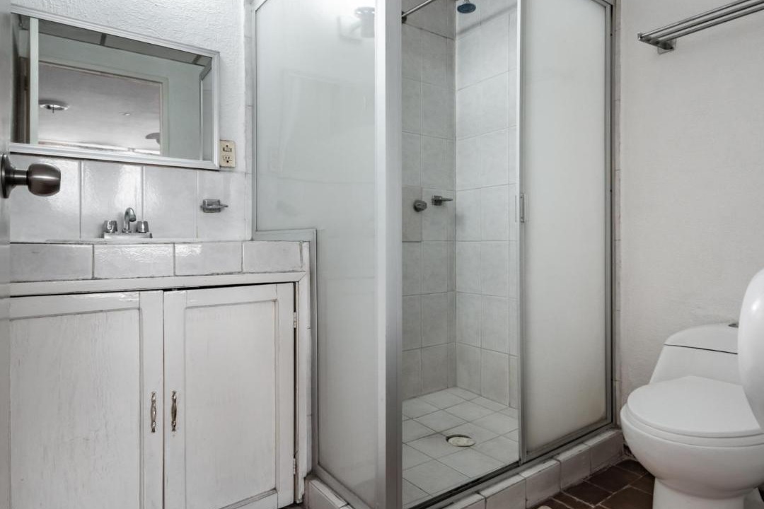 Photo of Bathroom in Leon
