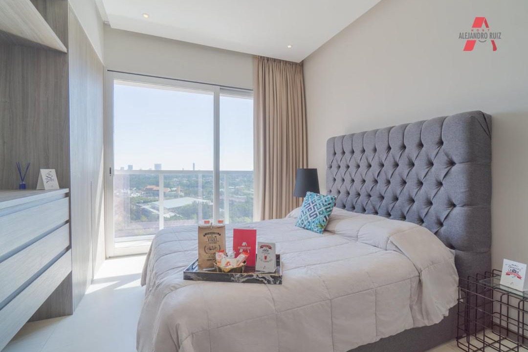 Photo of Bedroom in Financial District