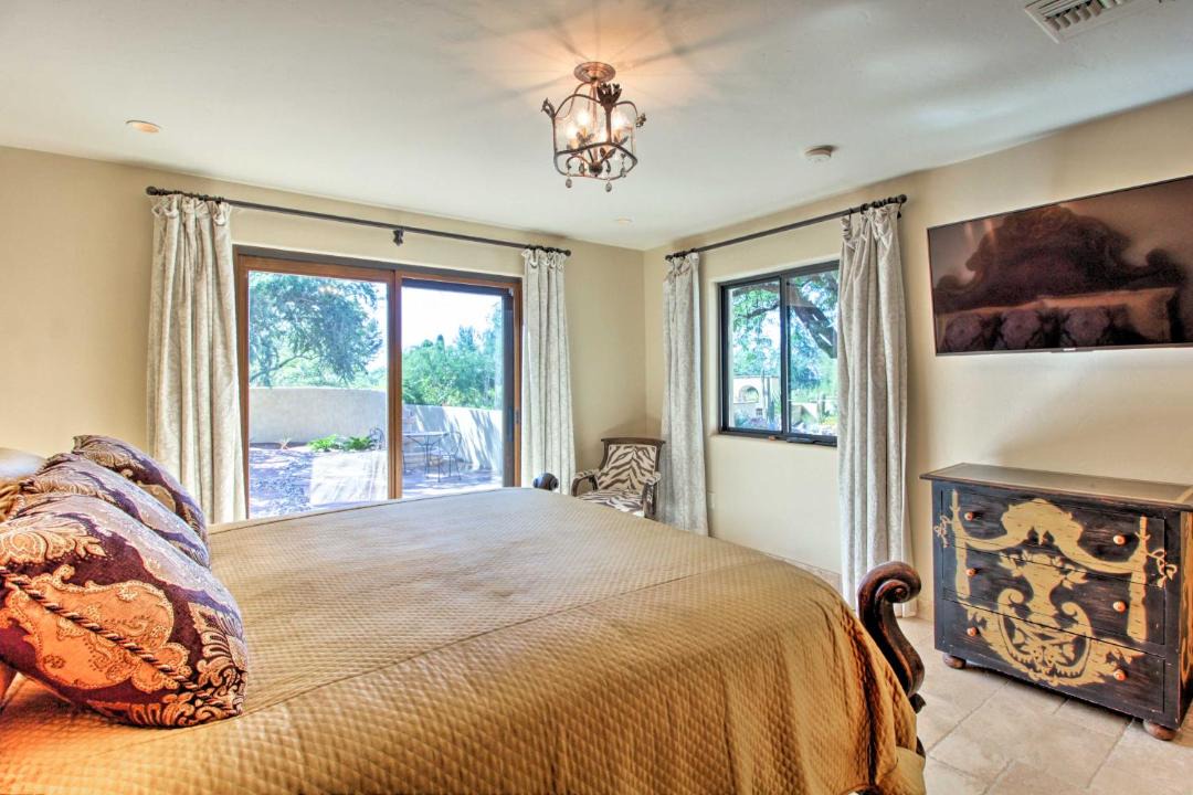 Photo of Bedroom in Tortolita