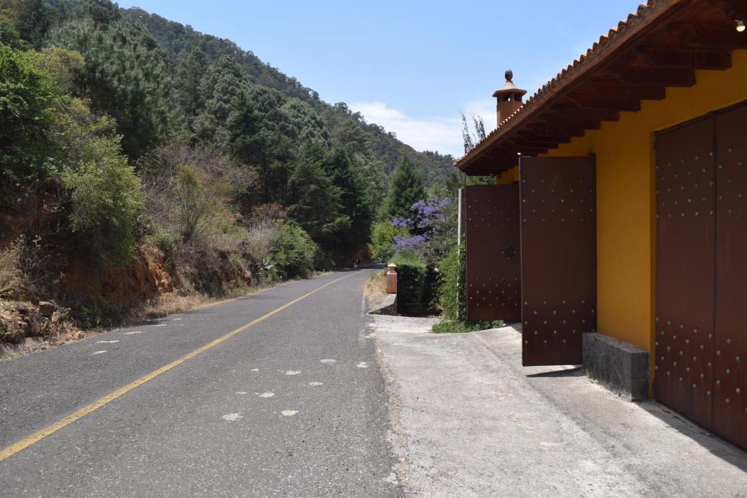 Photo of Buildings in Tzintzuntzan