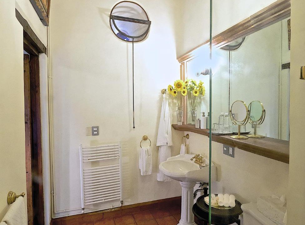 Photo of Bathroom in Centro