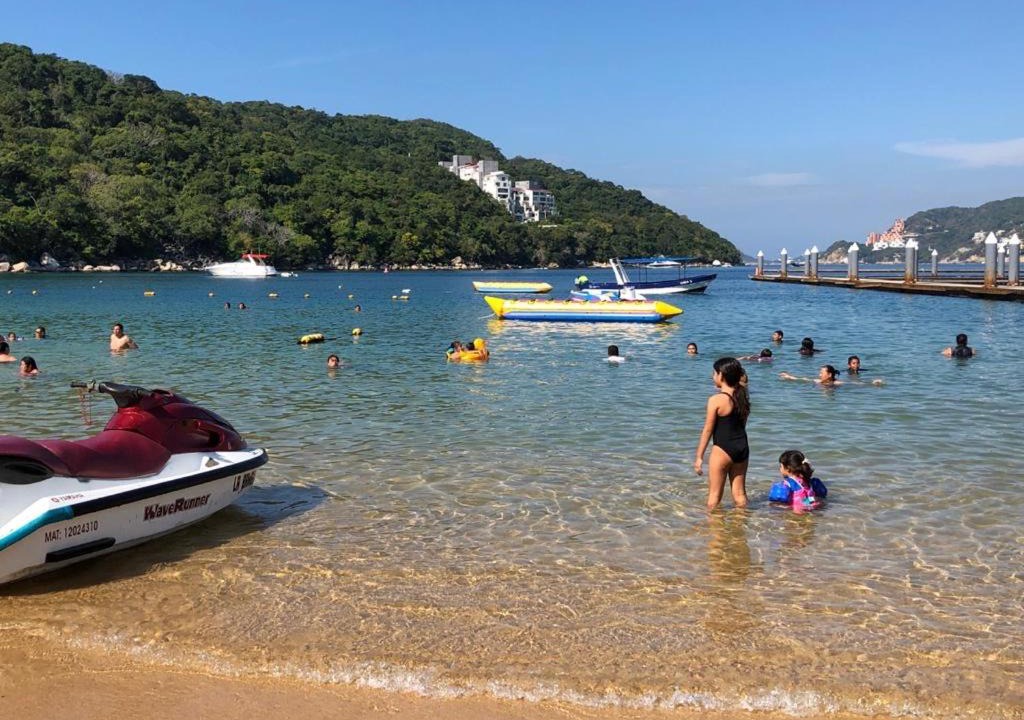 Photo of Others in Puerto Marques