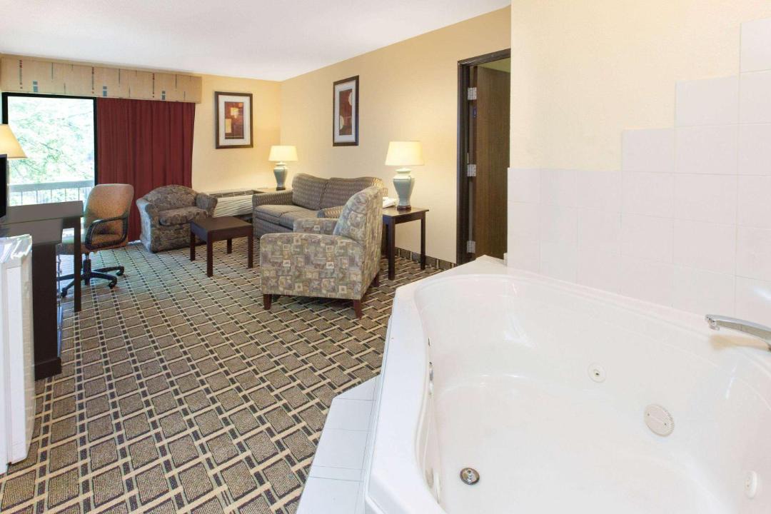 Photo of Bathroom in Madison Heights