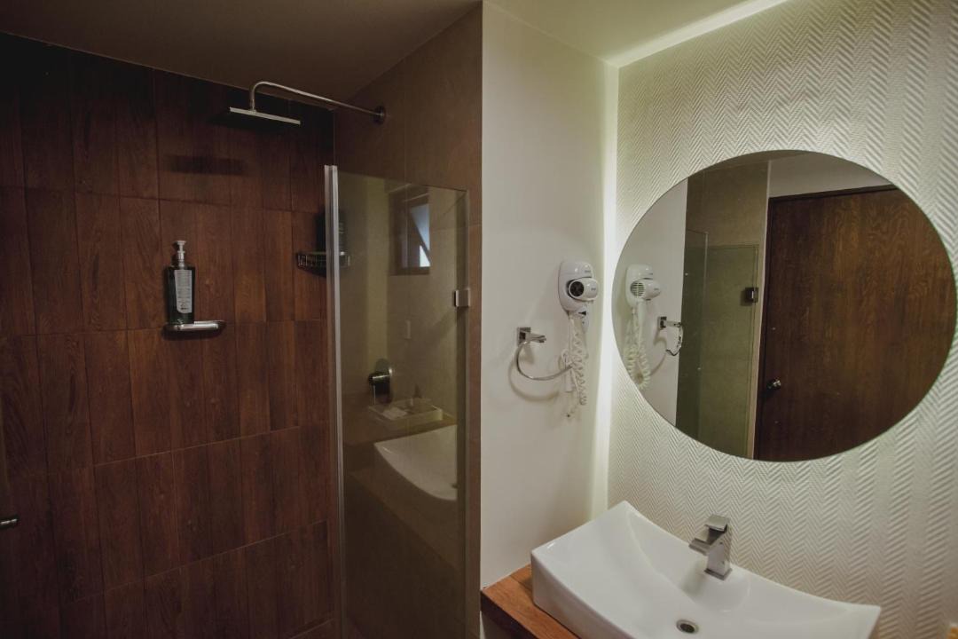Photo of Bathroom in Leon