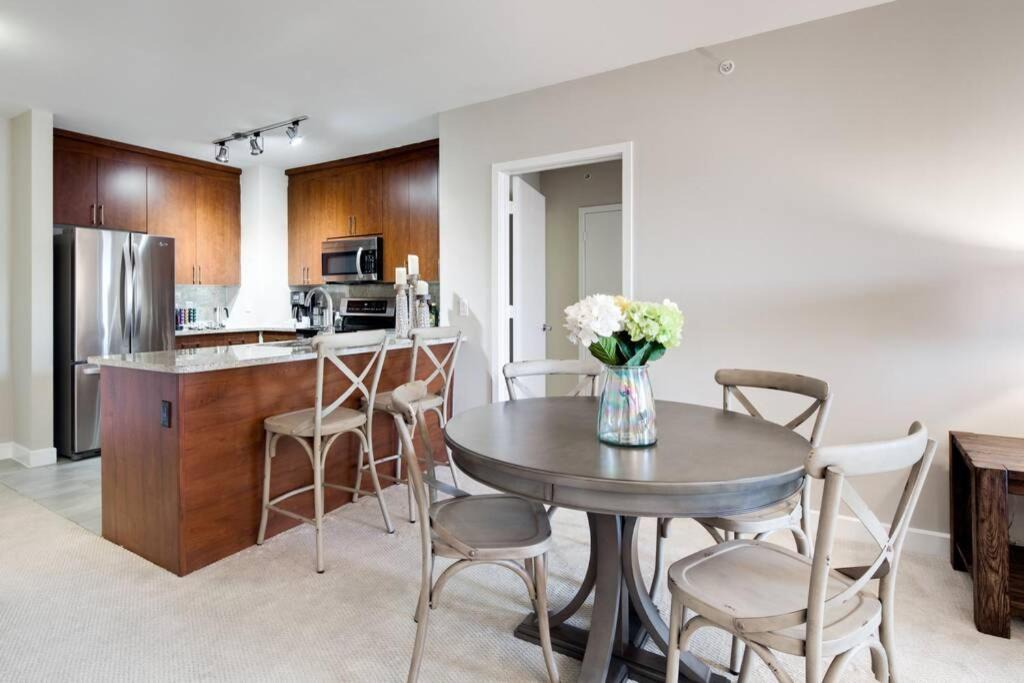 Photo of Livingroom in Old Town West