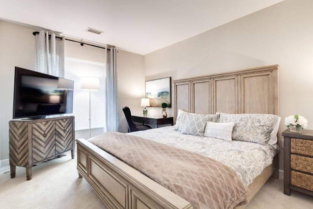 Photo of Bedroom in Old Town West
