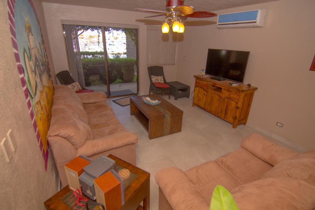 Photo of Livingroom in Marina Real