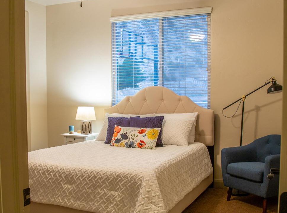 Photo of Bedroom in Hurricane
