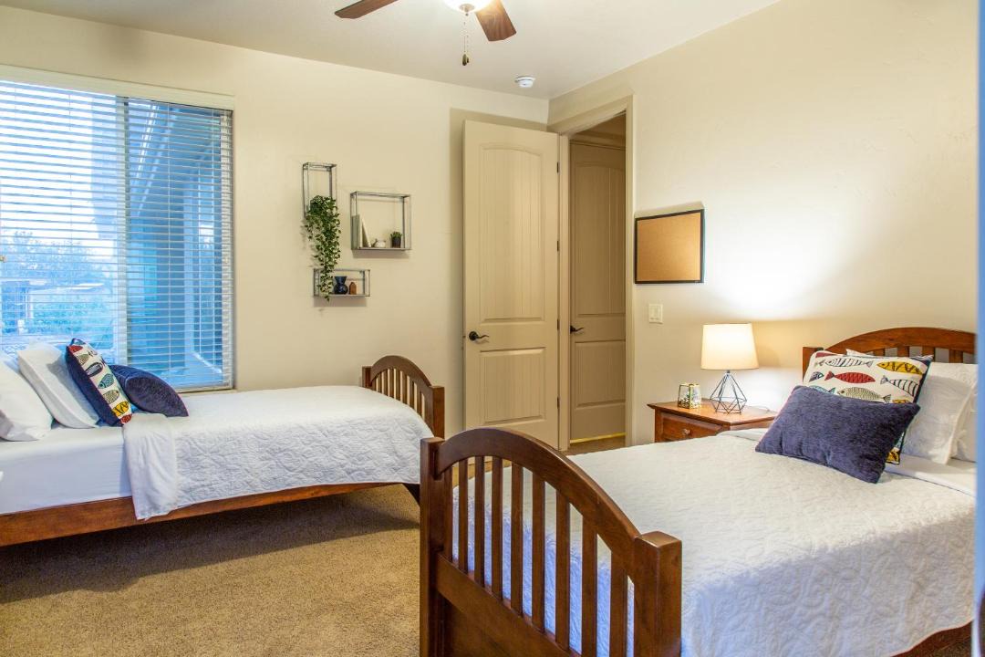 Photo of Bedroom in Hurricane