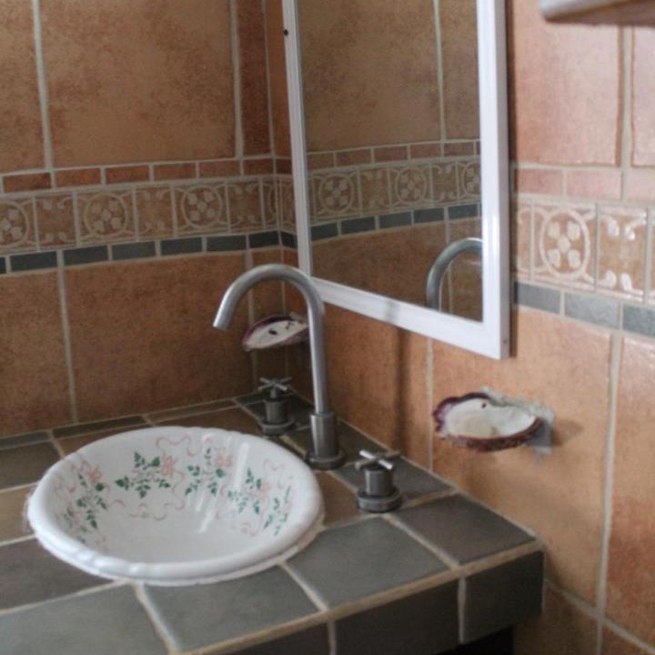 Photo of Bathroom in Mayto