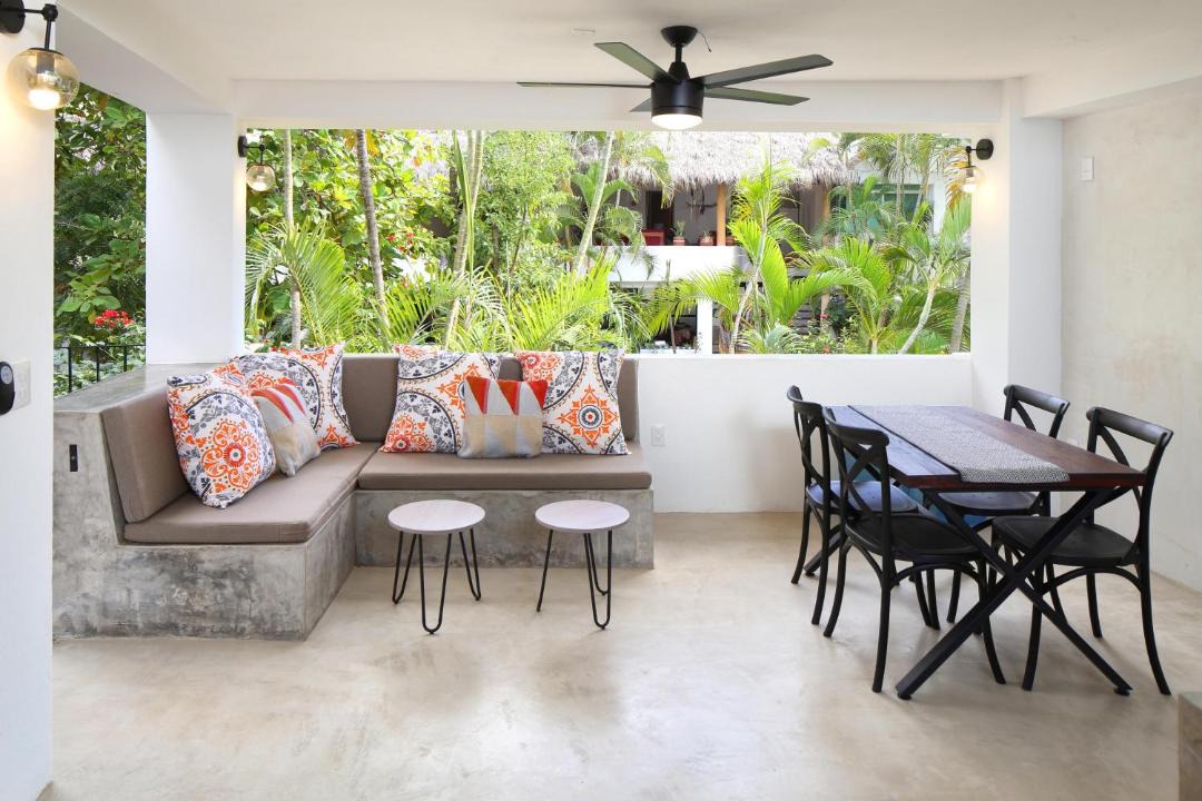 Photo of Patio Balcony in North End