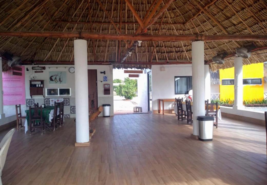 Photo of Others in Isla Arena