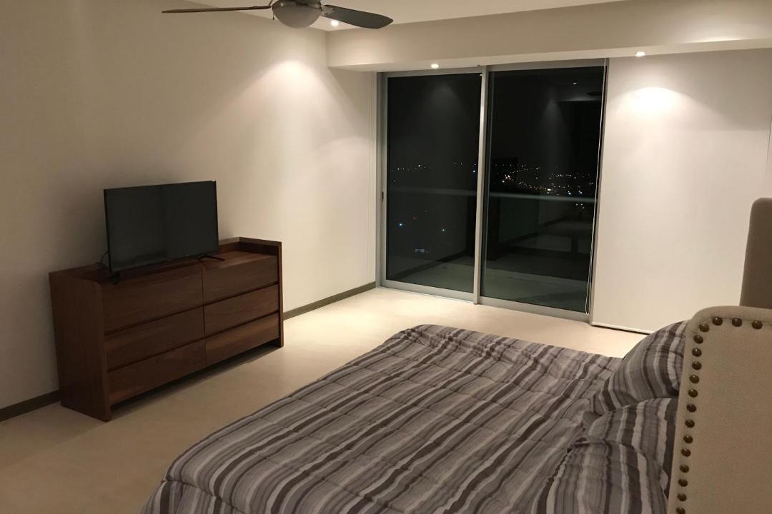 Photo of Bedroom in Cerritos