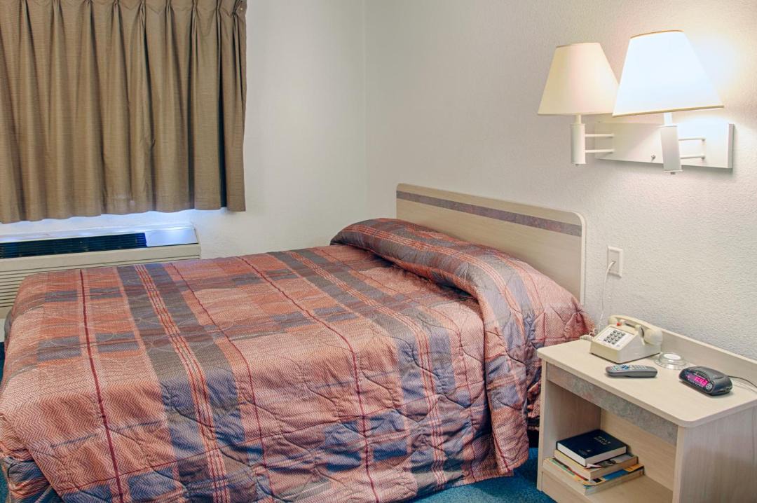 Photo of Bedroom in Miamisburg