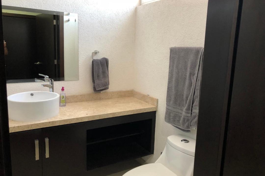 Photo of Bathroom in Ameca