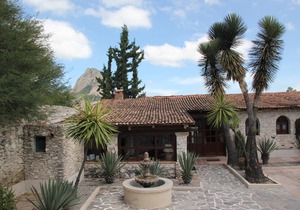 Hotel Parador Vernal