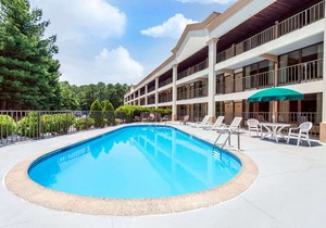 Howard Johnson by Wyndham Galloway Atlantic City Area