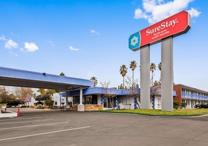 SureStay Plus Hotel by Best Western Sacramento Cal Expo
