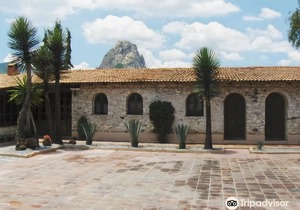 Hotel Parador Vernal