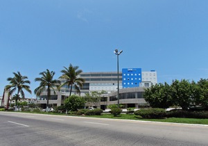 One Puerto Vallarta Aeropuerto