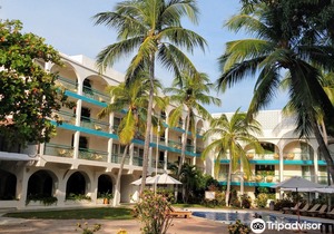 Hotel & Suites Villasol