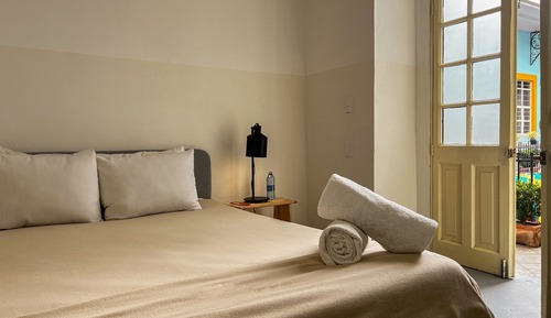 Standard Single Room, Shared Bathroom