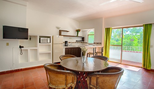 Superior Studio Suite, Balcony
