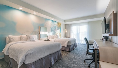 Studio, Multiple Beds, Accessible Bathtub