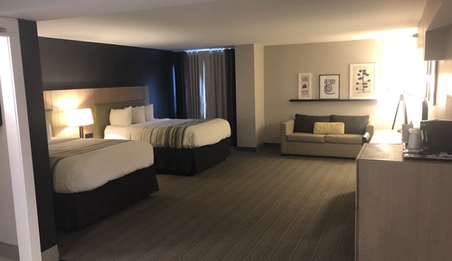 Studio Suite, 2 Queen Beds and Sofa-bed, Non-Smoking