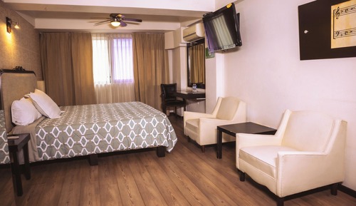 Classic Room, 1 King Bed
