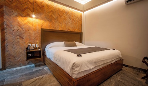 Standard Double Room, 1 King Bed