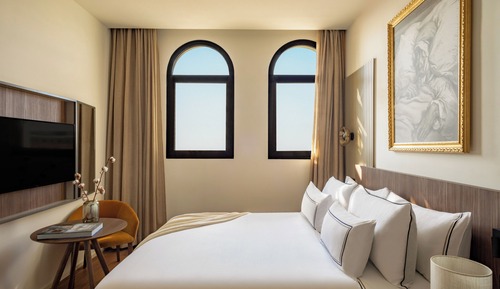 The Artist Junior Suite City View & Terrace