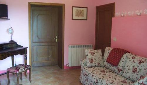 Two-Bedroom Apartment with Terrace
