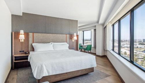 King Suite with Sofa Bed