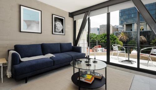 One-Bedroom Loft Apartment with Balcony