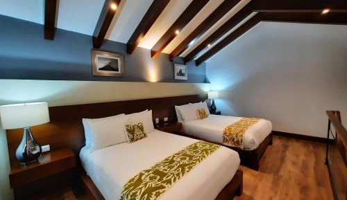 Standard Double Suite
