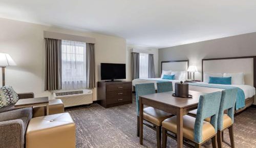 Queen Room with Two Queen Beds with Sofa Bed