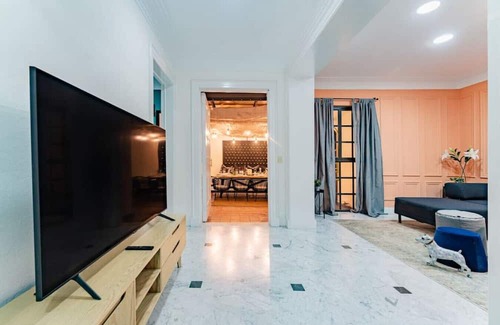 Hipodromo Condesa House | Beaux-Arts house in Condesa with rooftop