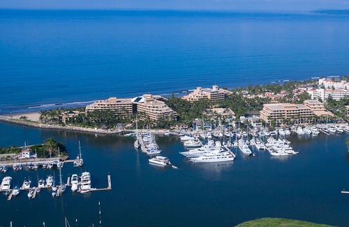 Nuevo Vallarta Hotel | Paradise Village