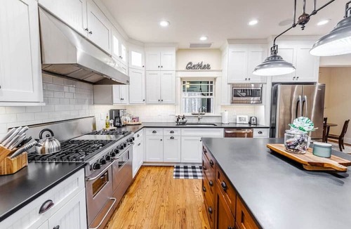Fletcher House | Asheville in Luxury, on 3 Acres!